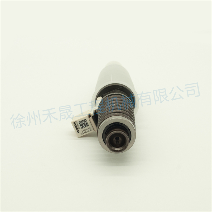  喷油器 21371673